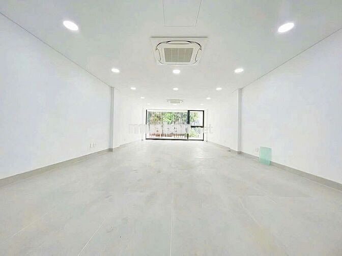SIÊU PHẨM CĂN GÓC-  120A Lê Văn Sỹ, Quận 3 - Có hầm, DTSD 550m2