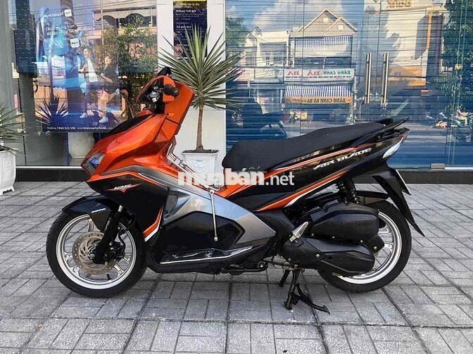 Honda Air Blade 125 2016 Đen Cam