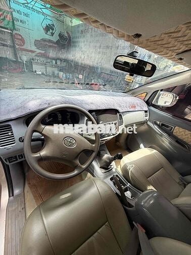 Toyota Innova 2009 Full G Vàng cát