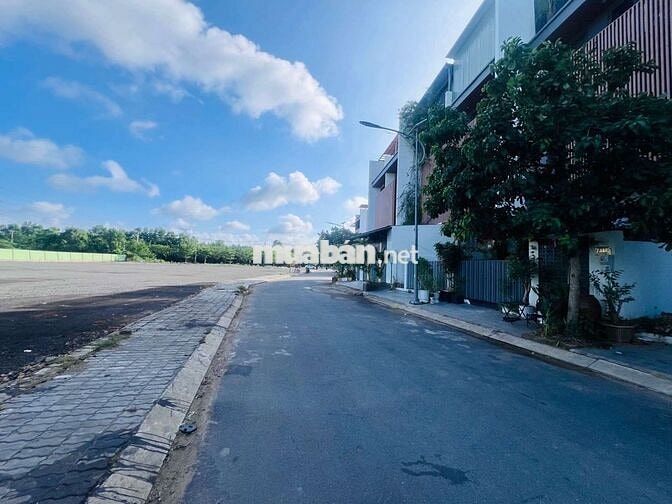 BÁN ĐẤT 5M X 17M _HẼM XE HƠI 10M _NGUYỄN BÌNH _NHƠN ĐỨC _NHÀ BÈ