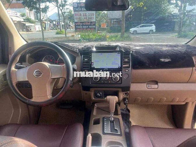 Nissan Navara 2013 std 2 cầu