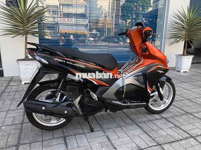 Honda Air Blade 125 2016 Đen Cam