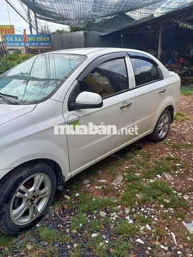Chevrolet Aveo 2018 Trắng 117953 km