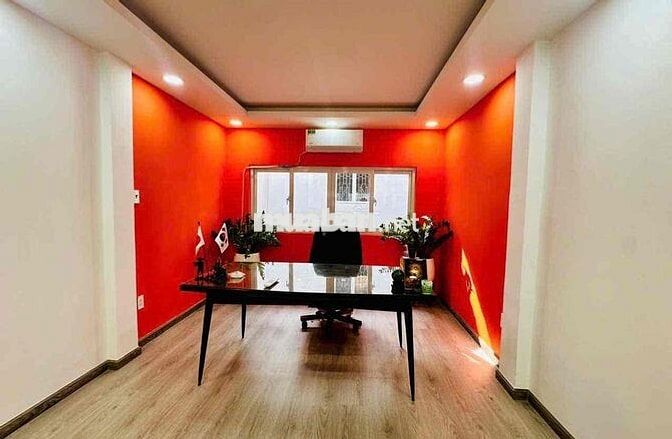 cho thuê nhà nguyên căn hr xe tải  CMT8