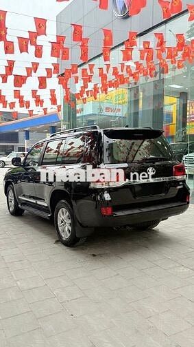 Land Cruiser 4.6 V8-2019, 1 chủ xuất hoá đơn VAT.