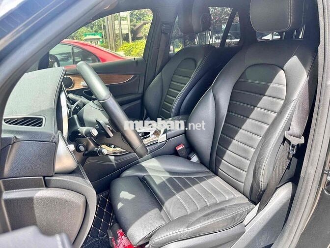 Mercedes-Benz GLC250 2018 Đen 49.000km