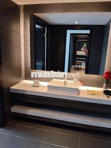 🌟 CHO THUÊ VILLA 4 TẦNG VIEW SÔNG ĐẲNG CẤP – KHU HÒA XUÂN (SÁT EURO VI