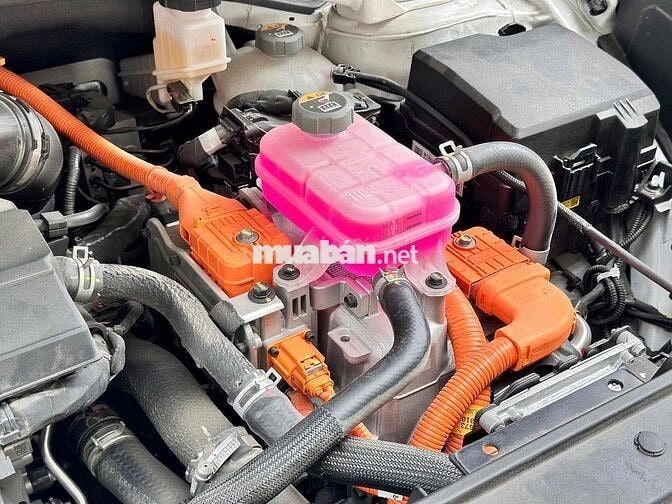 Hyundai Santafe Hybrid 1.6HTRAC Trắng
