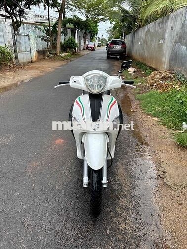 Piaggio Liberty 125 Trắng