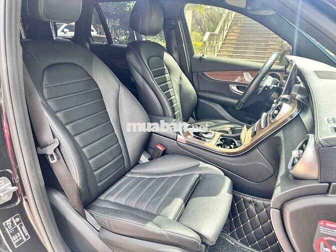 Mercedes-Benz GLC250 2018 Đen 49.000km