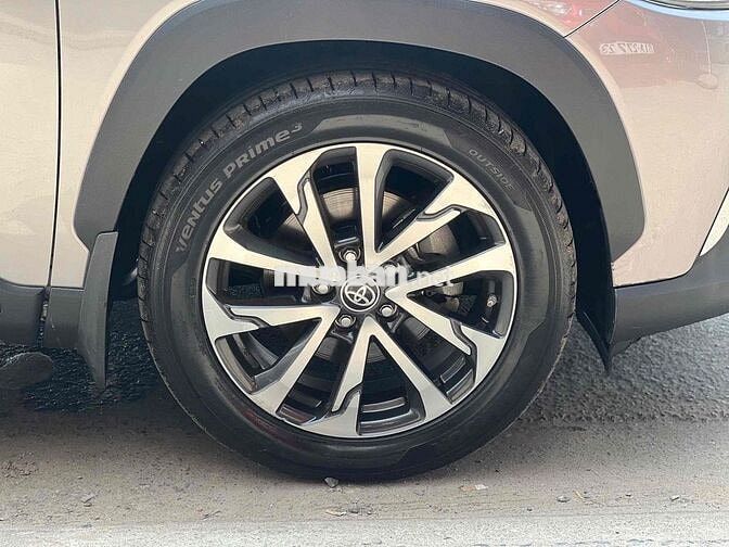 Toyota Corolla Cross 2020 1.8V 52.000 km Xám
