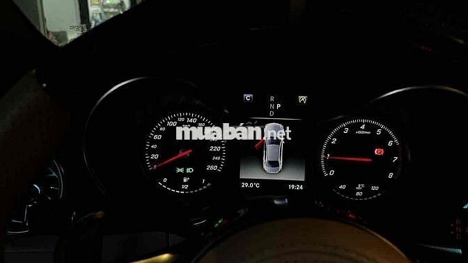 Mercedes-Benz Trắng 99000 km