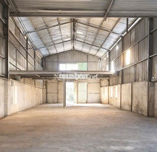 Cho thuê kho Nguyễn Bình – 400m2 kho + 100m2 gác – giá 35tr/tháng