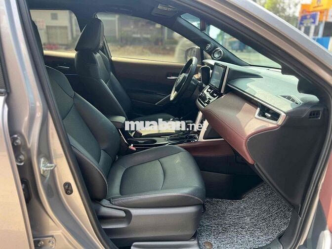 Toyota Corolla Cross 2020 1.8V 52.000 km Xám