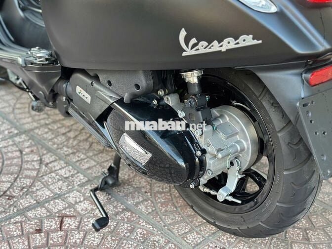 Piaggio Vespa Tech 125 2025 Đen 7500km