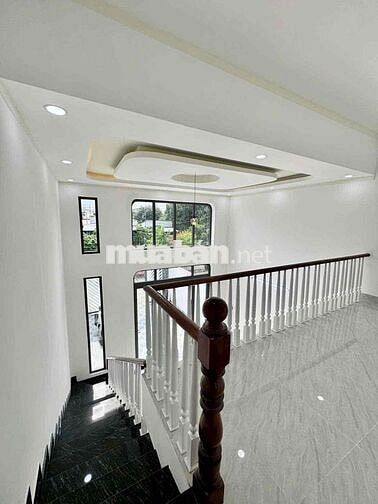 Nhà xây để ở, nhưng thay đổi kế hoạch nên bán lại cho anh chị mua ở