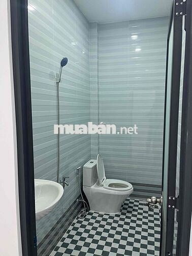 BÁN NHÀ PHỐ MỚI ĐẸP - NGÃ 3 TÂN KIM