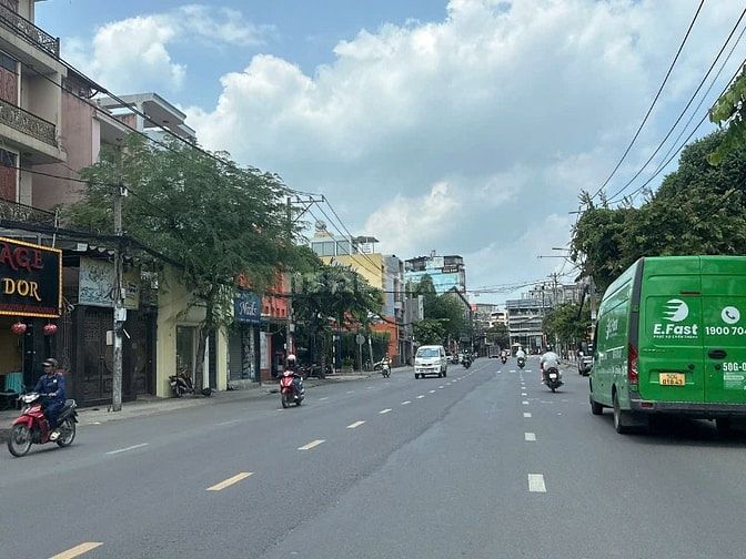 Nhỉnh 13 tỷ có nhà 6 lầu đẹp ngang 4.3m 73m2 hẻm 183 Nguyễn Văn Khối.