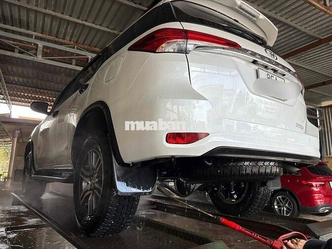 Fortuner Dầu  2024 AT 27264 km zin bao test.