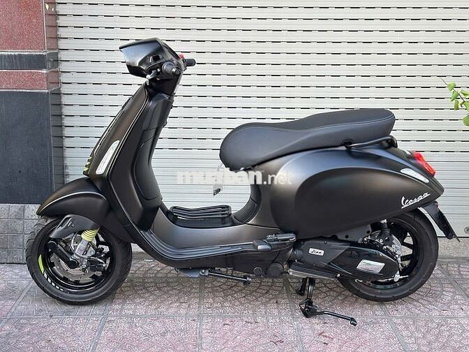 Piaggio Vespa Tech 125 2025 Đen 7500km