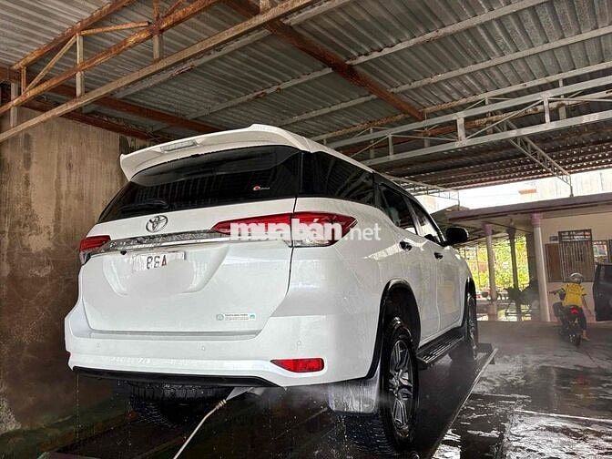 Fortuner Dầu  2024 AT 27264 km zin bao test.