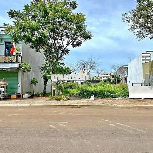 cần bán 2 lô liền kè ngay chợ Tân Bình