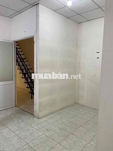 NHÀ VỊ TRÍ VÀNG MẶT TIỀN NGUYỄN ẢNH THỦ