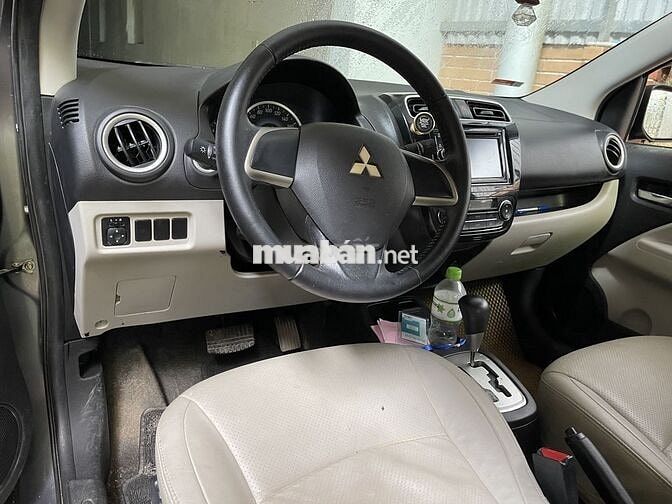 Mitsubishi Attrage 2015 Tự động 100000 km Xám