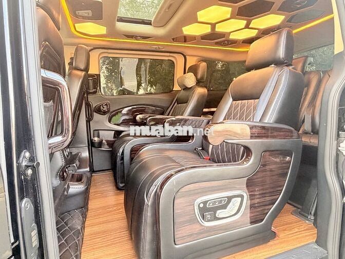Ford Tourneo Limousine 2020 Đen 70.000km