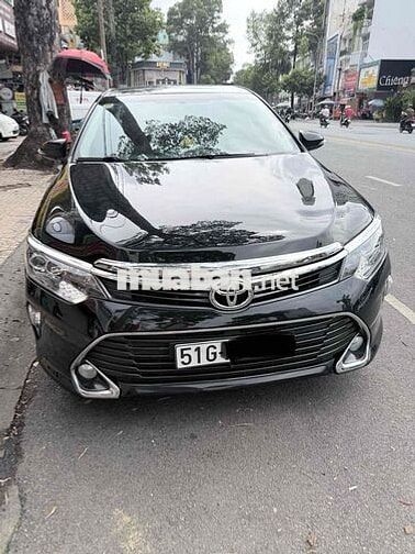 Toyota Camry 2019 2.0E Đen 67000km