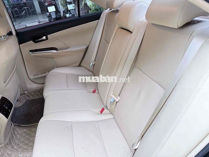 Toyota Camry 2019 2.0E Đen 67000km