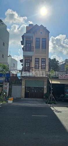 Bán nhà mặt tiền đường 60m Nguyễn Thị Định, Thủ Đức -Quận 2, TPHCM 