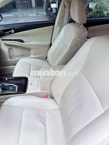 Toyota Camry 2019 2.0E Đen 67000km