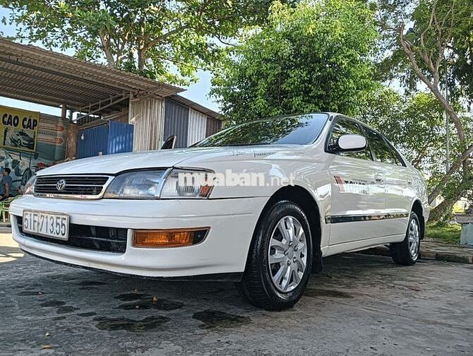 Toyota Corona Trắng Số sàn