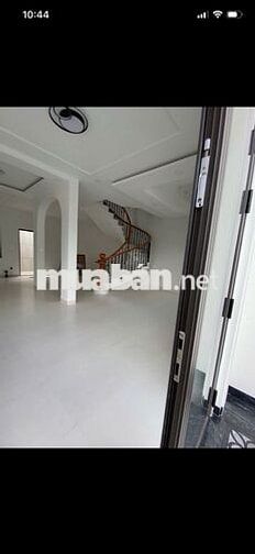 NHÀ BIỆT THỰ CÁCH QUỐC LỘ 13 200m (Hiệp Bình Chánh cũ)
