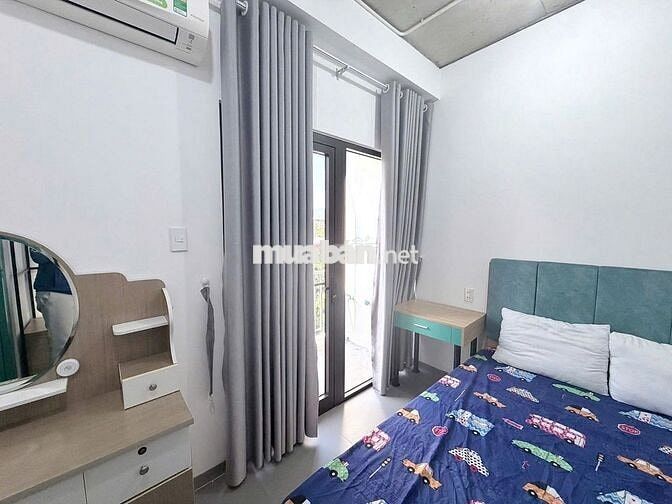 Lê Phụng Hiểu, Sơn Trà (Gần cầu sông Hàn)