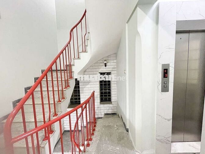 Siêu phẩm CCMN 2n1k 70m2 Full nội thất, máy giặt riêng tại Xã Đàn 