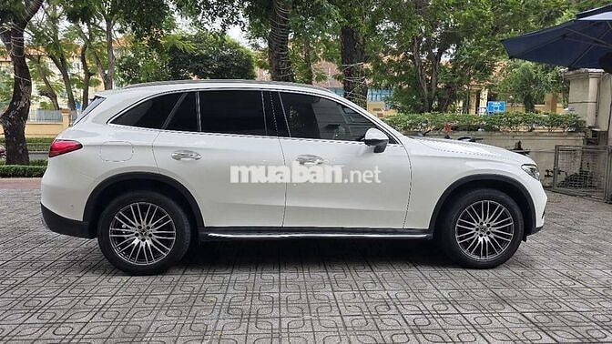 Mercedes GLC200 4matic 2023 Trắng 43000 km