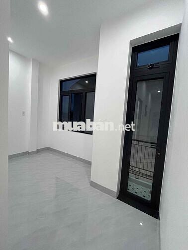 Chào bán nhà 2 tầng cẩm lệ, sau lưng nhà mặt tiền