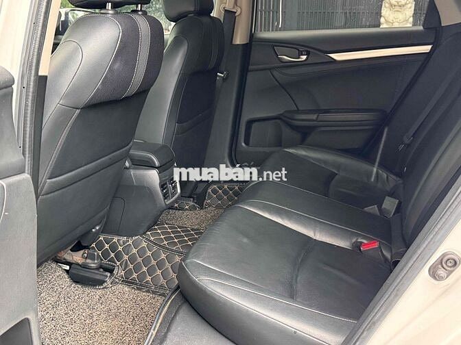 Honda Civic 2019 G 65000 km Trắng