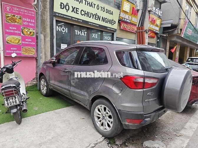 Ford EcoSport Titanium Xám 2015