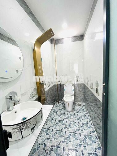Nhà SHR_Đã Hoàn Công_ trung tâm TP_p.Dĩ An_DTSD:105,1m2