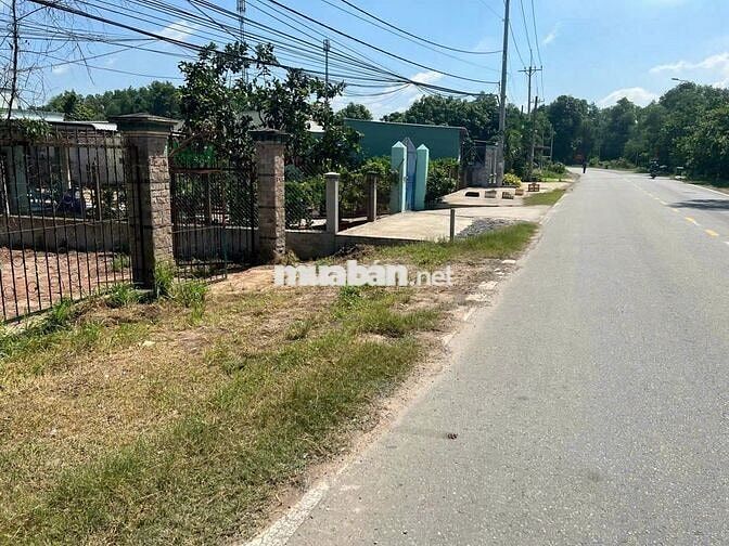 Cần bán gấp lô đất đường nhựa 30m Tân An Hội 436,8 m2 950 triêu 
