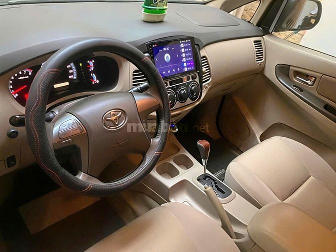 Toyota Innova bản G số tự động SX 2016