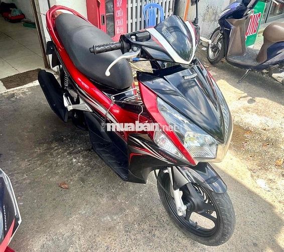 Air Blade đầu bò đk:2013