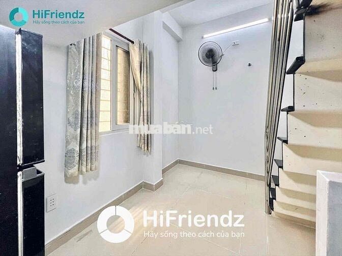 PHÒNG TRỌ CÓ GÁC MỚI FULL NỘI THẤT BAN CÔNG CỬA SỔ NGAY ÂU CƠ FREE PHÍ