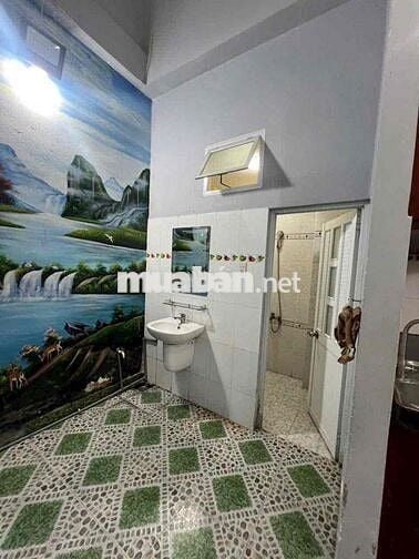 NHÀ NGUYÊN CĂN HẺM XE HƠI QUANG TRUNG (4x17M) - 4PN 5WC GIÁ CHỈ 14TR