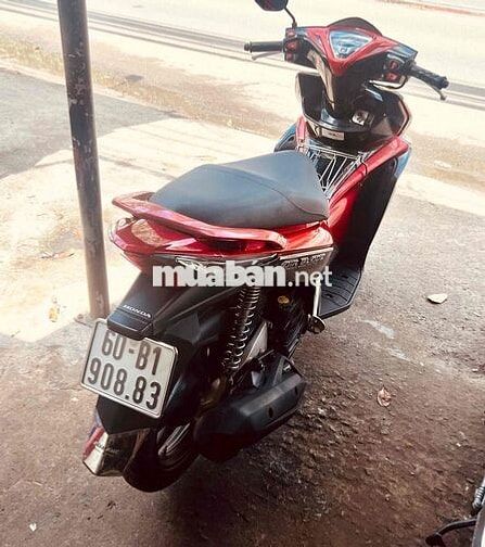 Air Blade đầu bò đk:2013