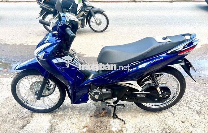 Future Xanh 2025 đẹp như xe mới !