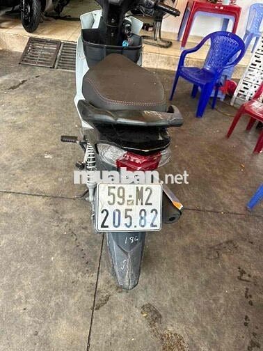 Honda Blade 110 màu Trắng